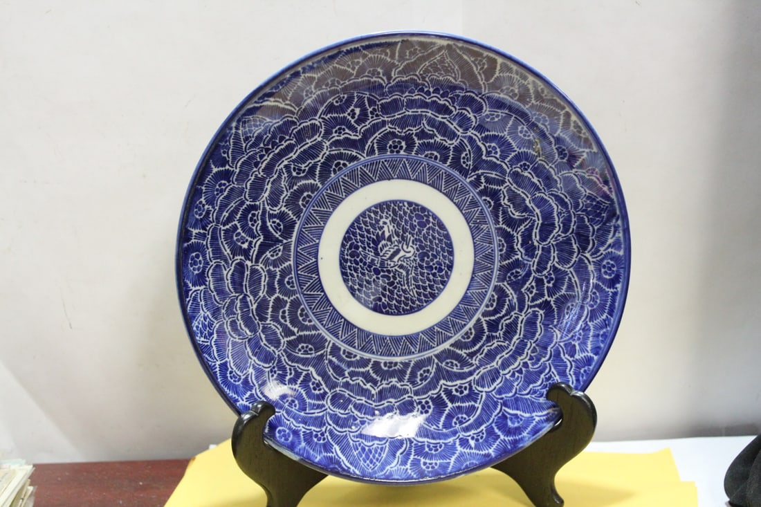 An Antique Japanese Blue and White Plate (1 of 10)