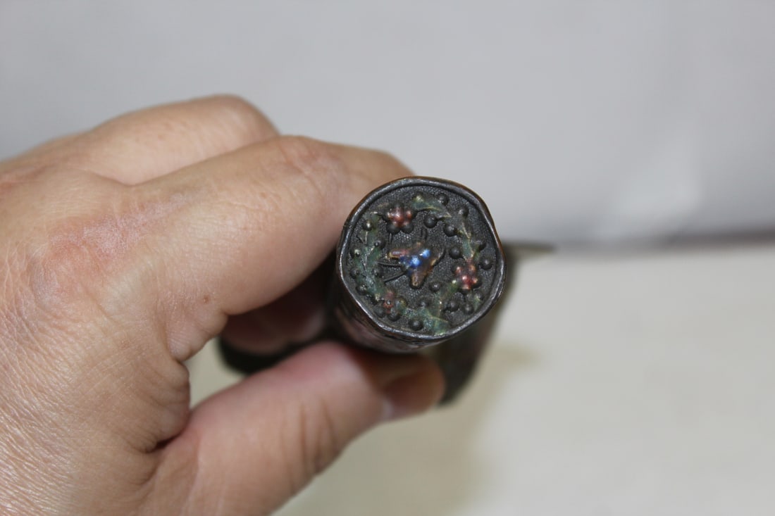 A Vintage Silk Iron - 5