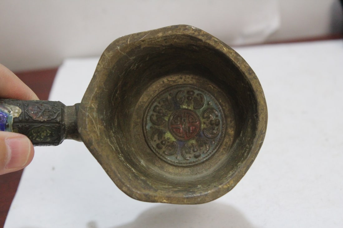 A Vintage Silk Iron - 6