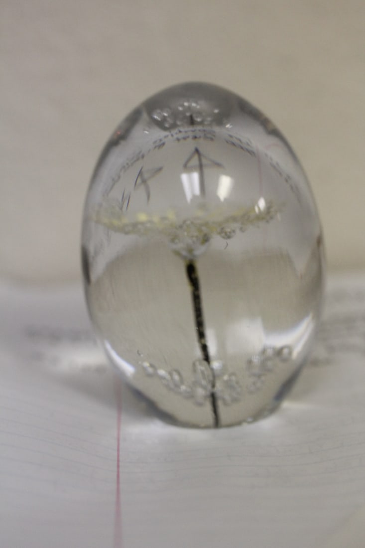 Daum Art Glass Paperweight (1 of 6)