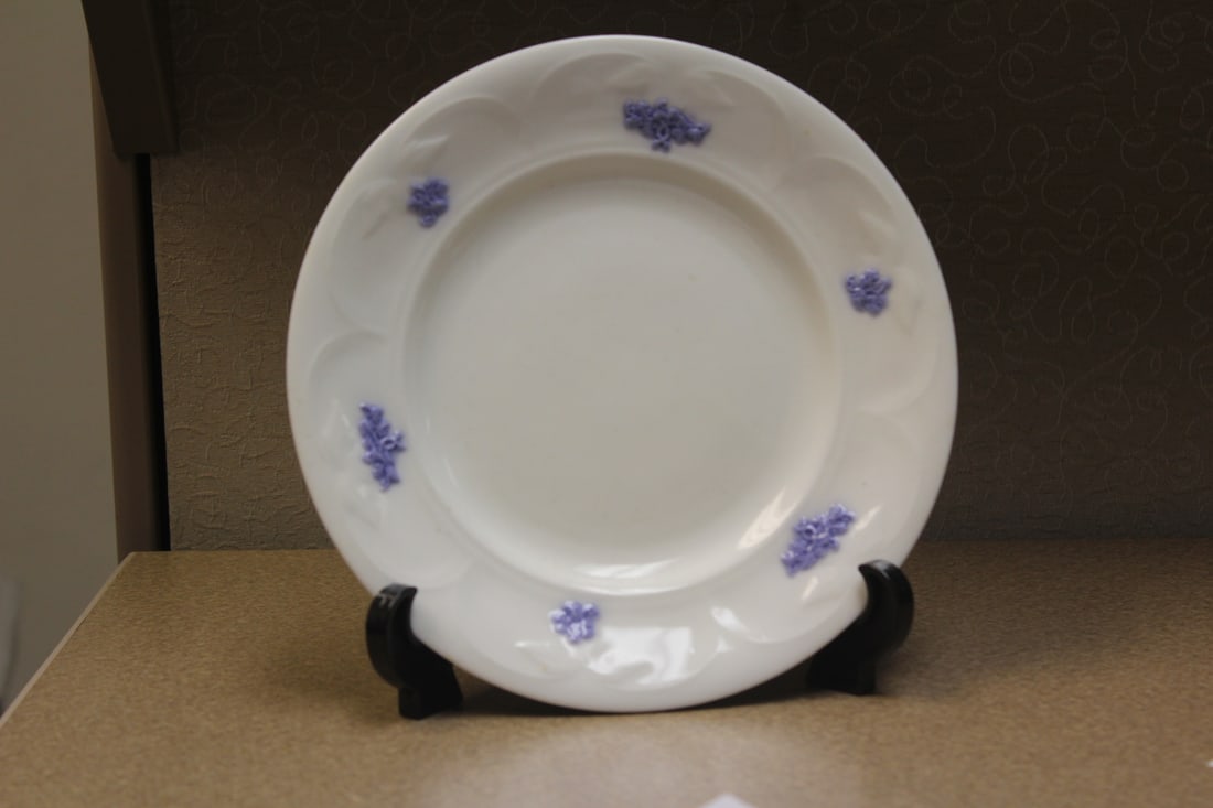 Adderley, England Plate: 7 3/4" in diameter
