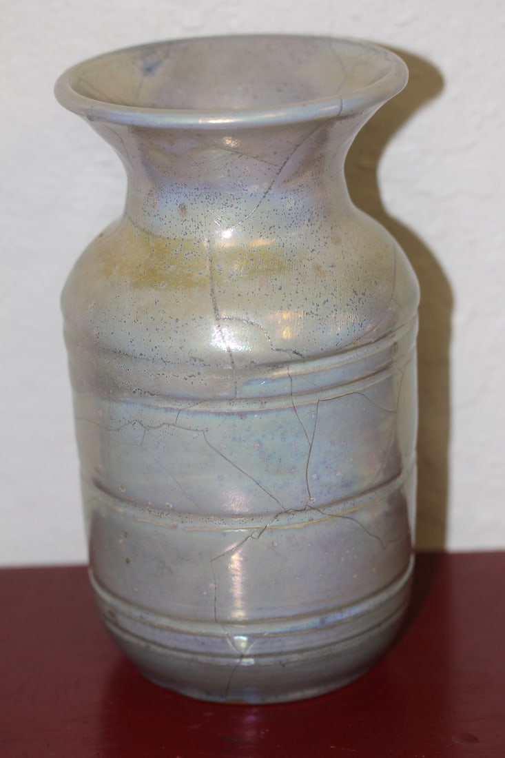 Rare Signed David Pearl Pottery Vase: 7 inches tall