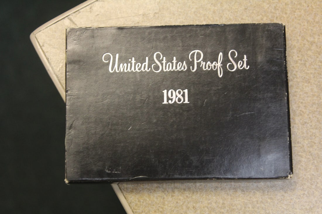 1981 US Coin Proof Set: as shown