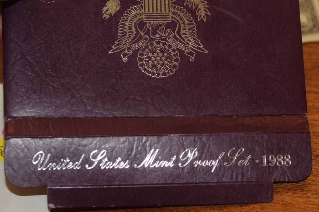 1988 US Mint Proof Set - 3