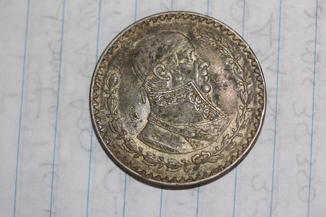 Mexico 10% Silver Coin: as shown