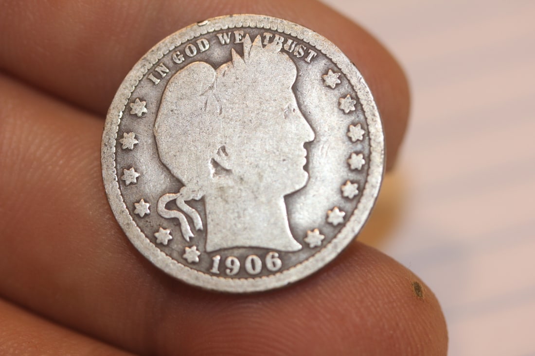 1906 Barber Silver Quarter: as shown