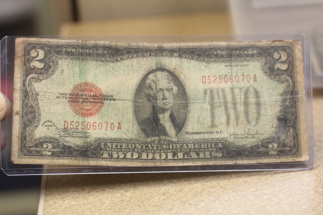 1928 $2.00 Note: low grade/cull condition