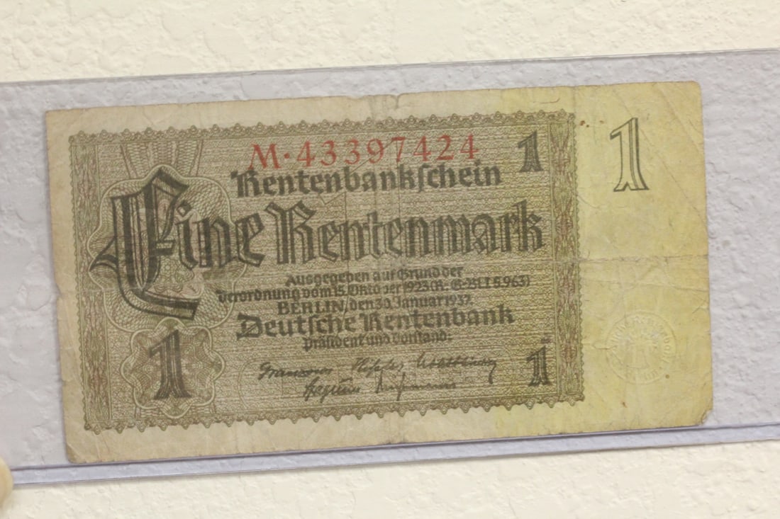 WWII German One Rentenmark Note: as shown