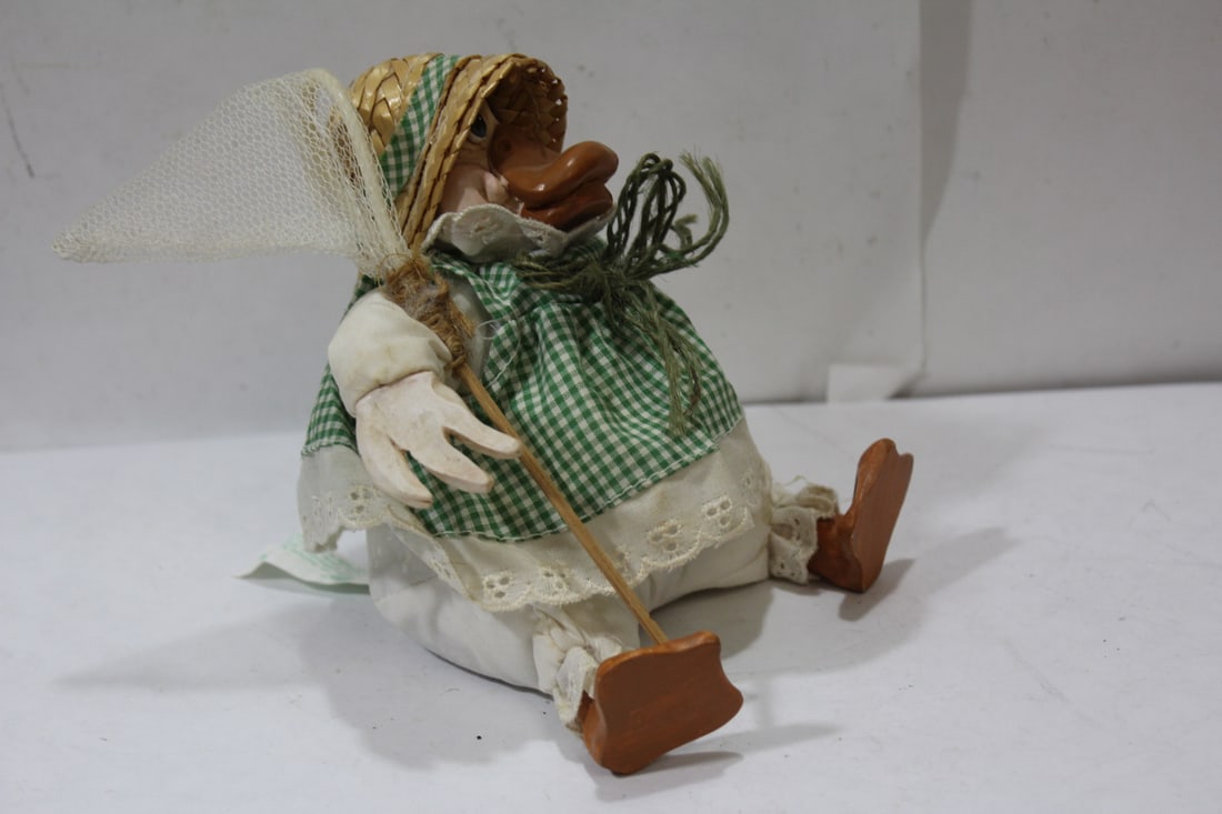 A Duck Figurine - 4