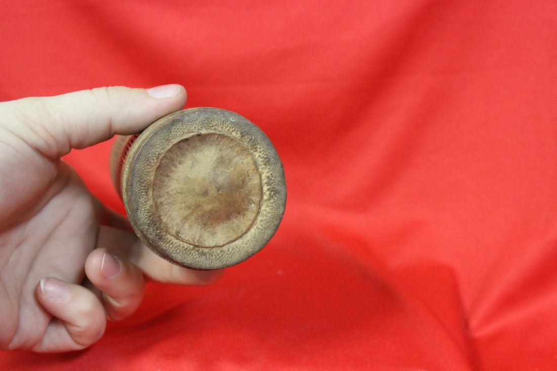 A Bamboo Holder - 4