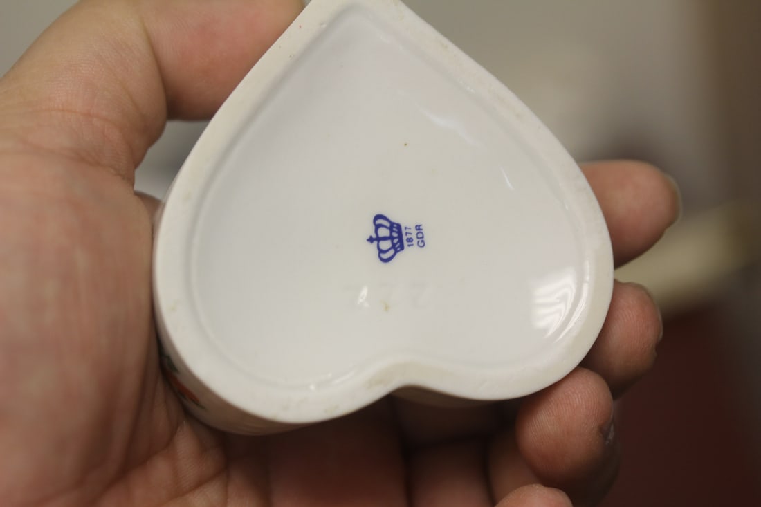 Heart Shape Trinket Box - 3