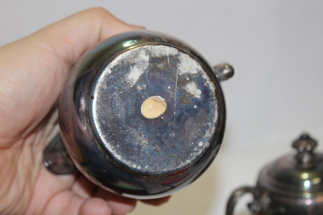 A Silverplated Cream and Sugar Container - 5