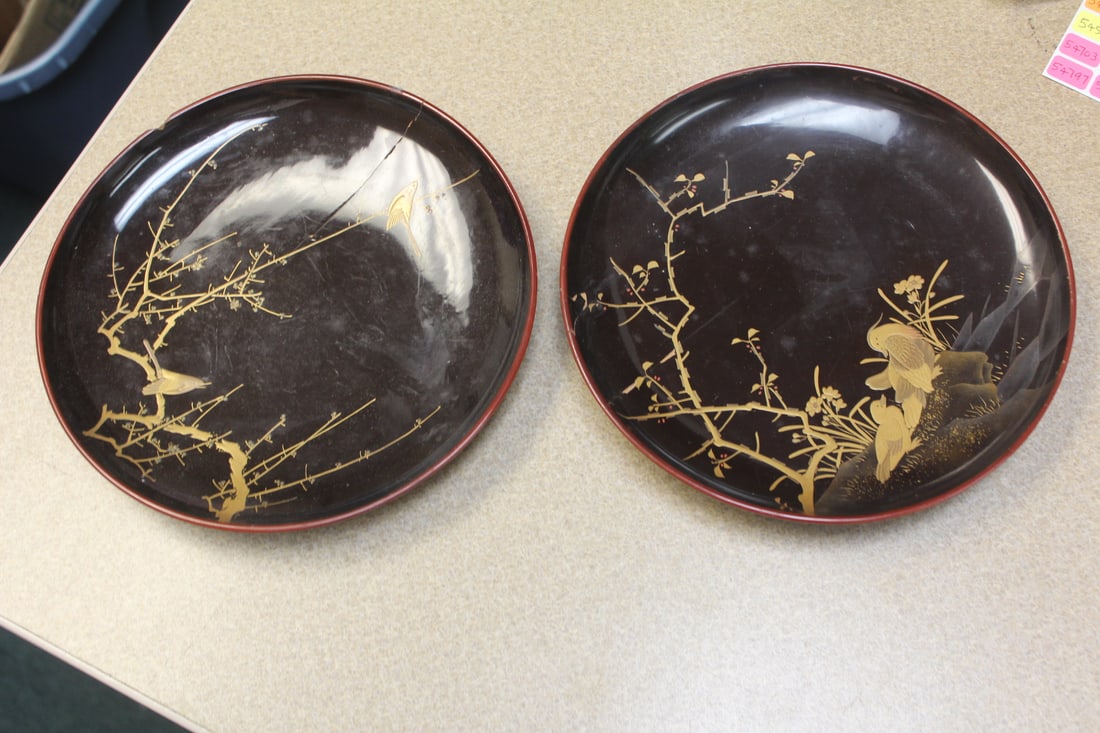 Lot of 2 Japanese Lacquer Trays: mixed metal - early 20th century - please note: crack, chips losses - as found - 8 1/8" in diameter
