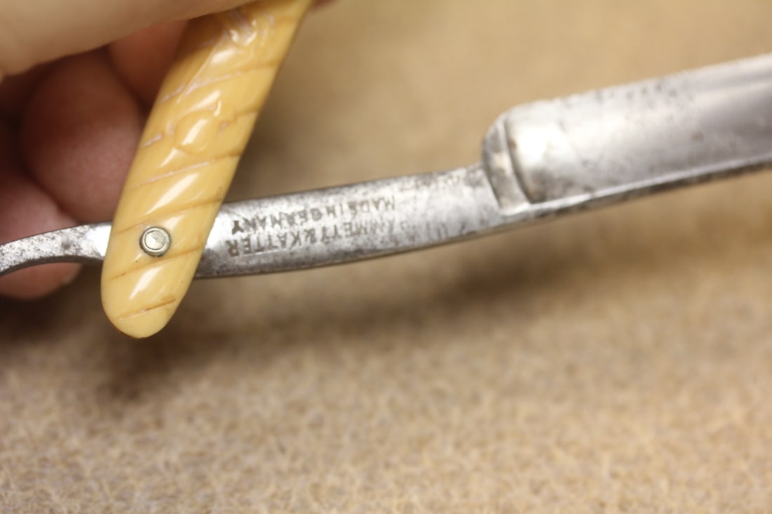 Nude Celluloid Razor - 5