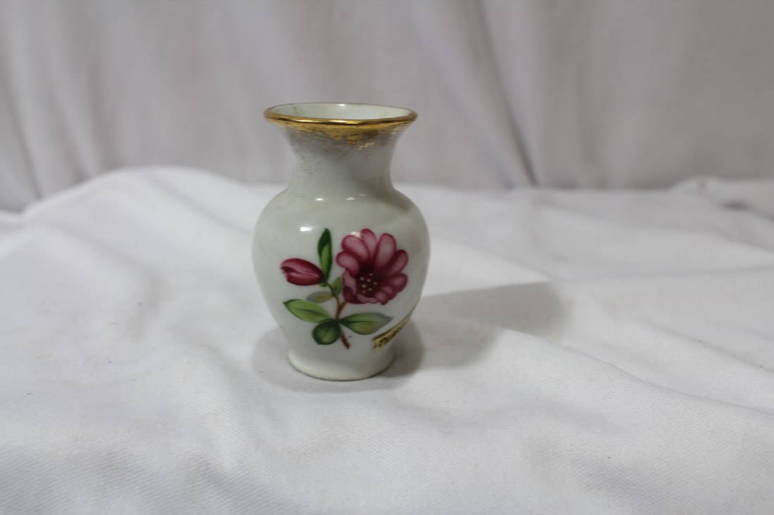 A Miniature Vase: 2 3/8" tall