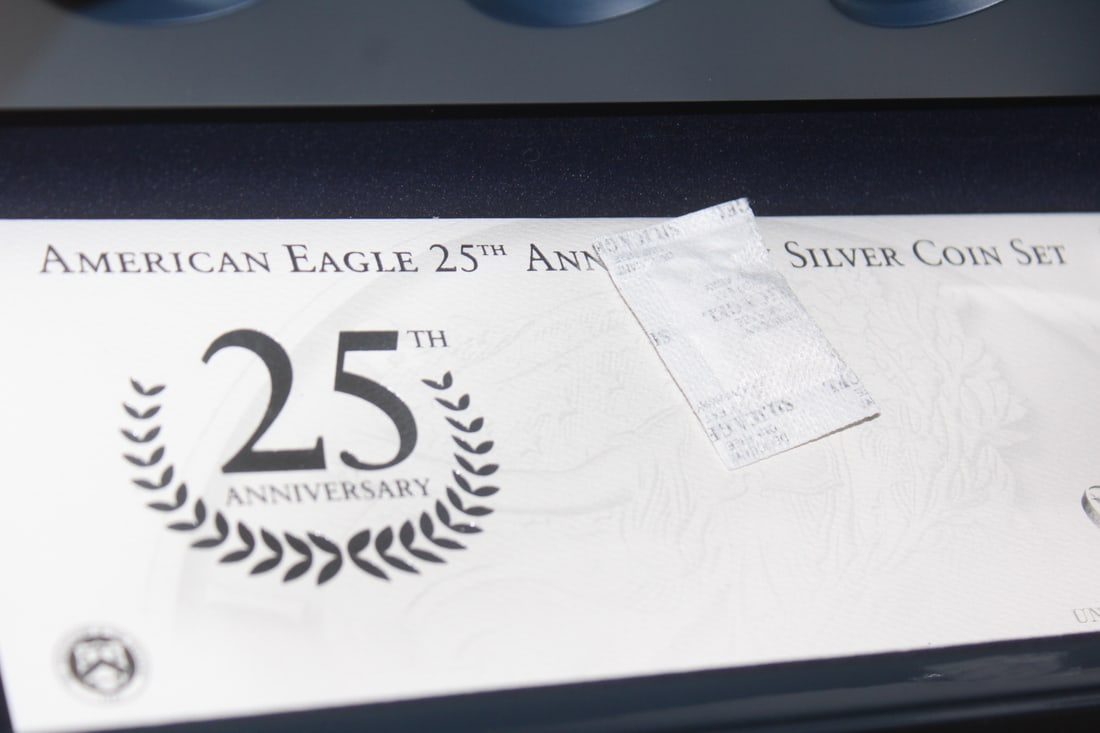 US Mint Silver Coin Set Box - 6