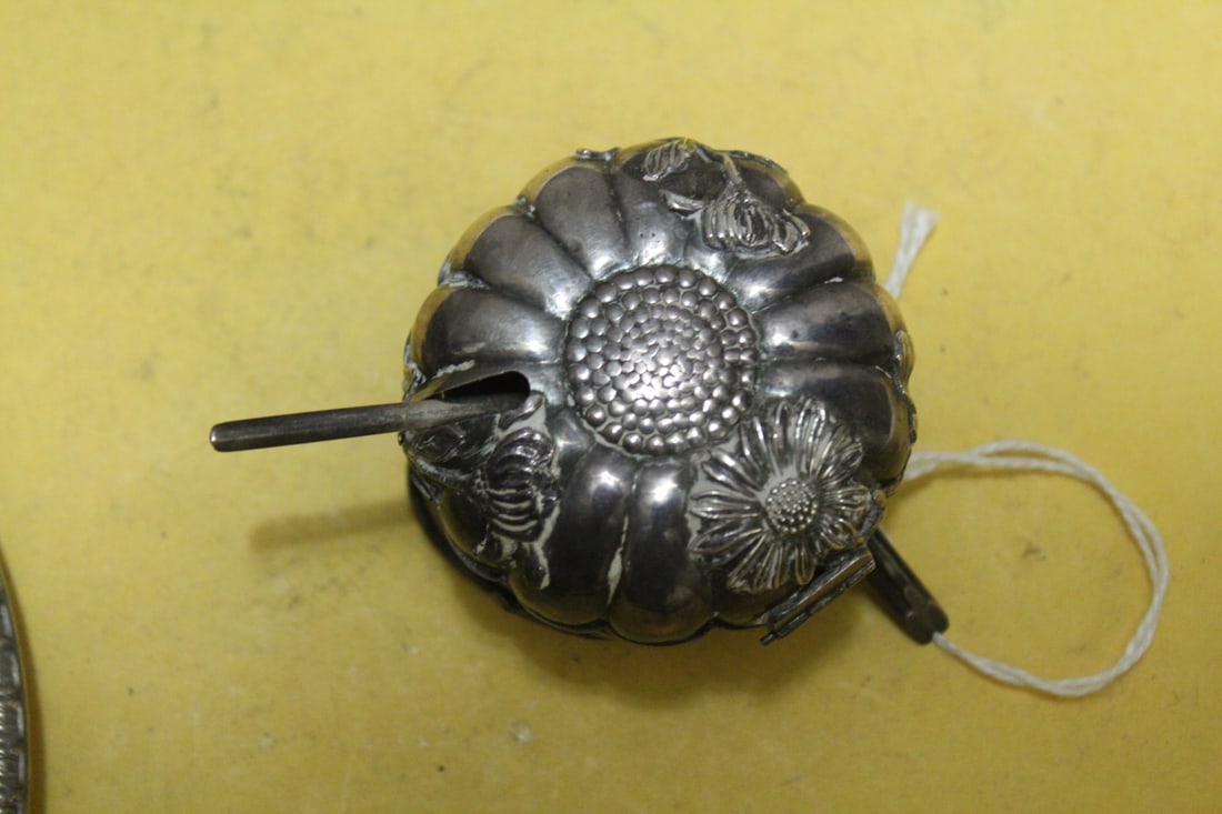 A Sterling Salt Container - 2