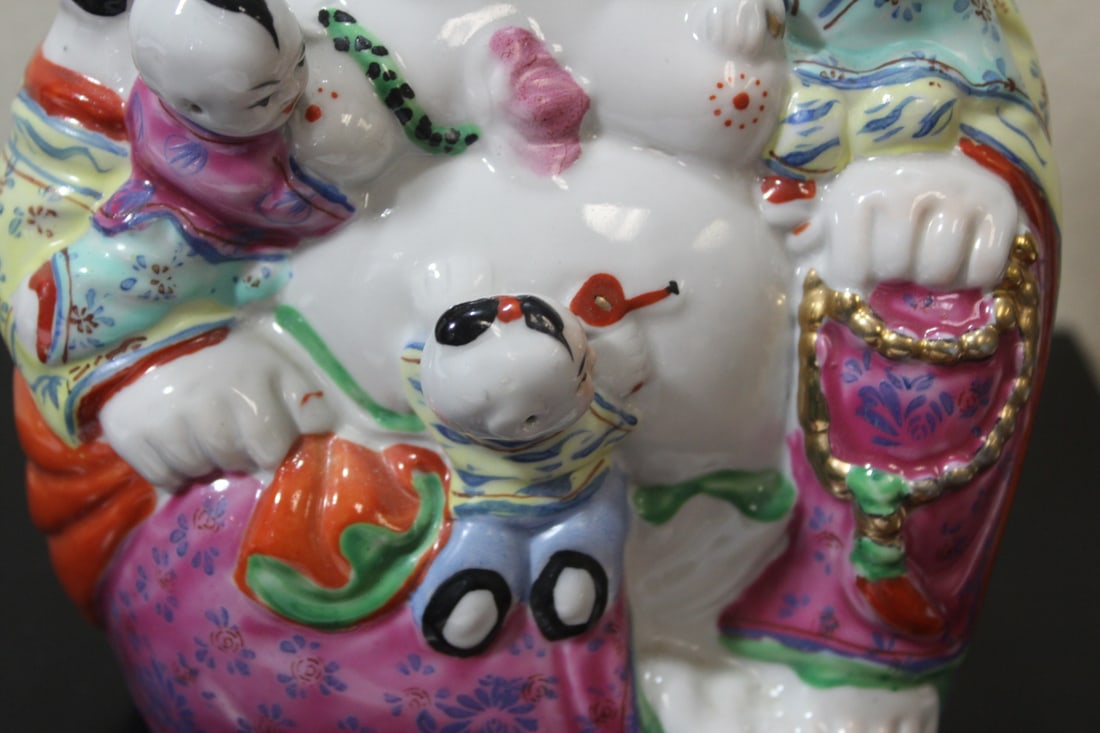 A Chinese Ceramic Buddha - 5