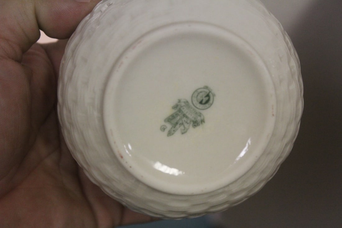 A Belleek Sugar Container - 5