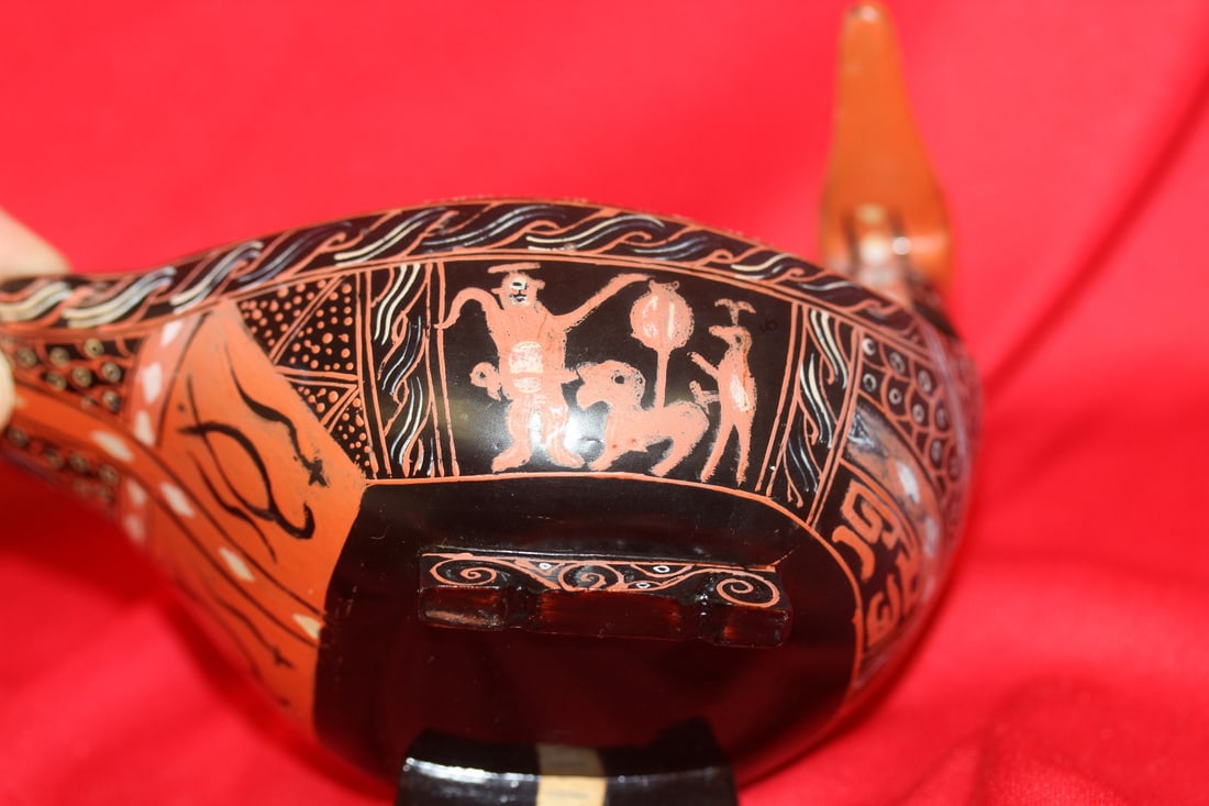 A Lacquer Duck - 6