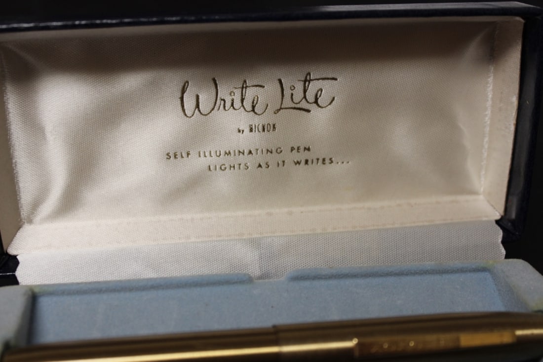 A Vintage Write Lite Pen - 2