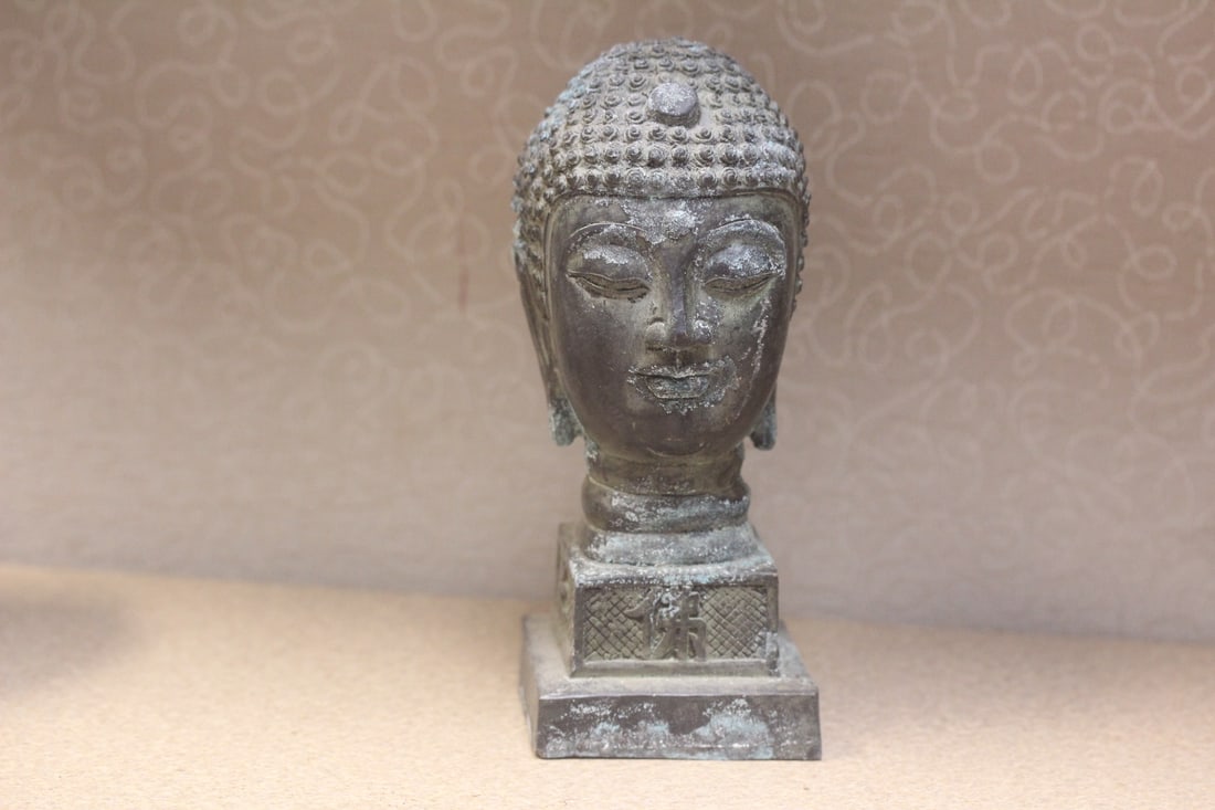Metal Kwan Yin Head: 7" tall