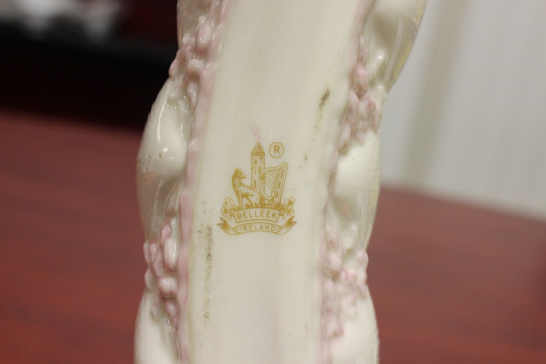 A Belleek Planter - 3
