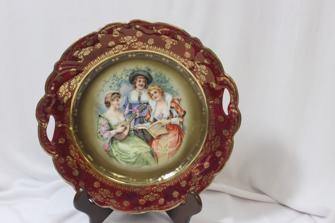 A German Two-Handle Plate (1 of 8)