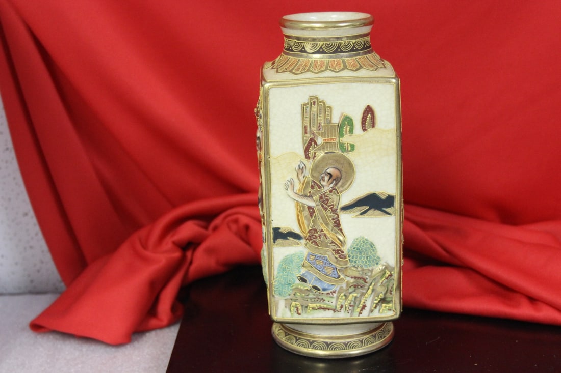 A Satsuma Vase - 2