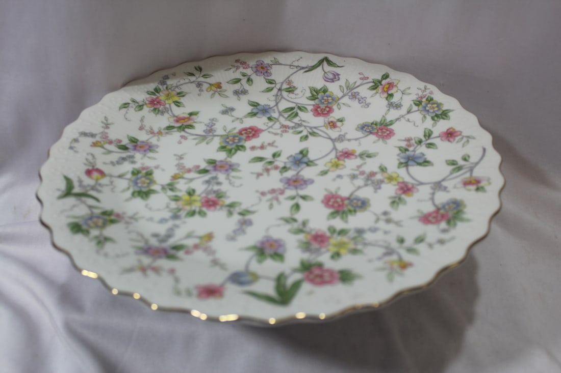 A Ceramic Cake Plate - 5