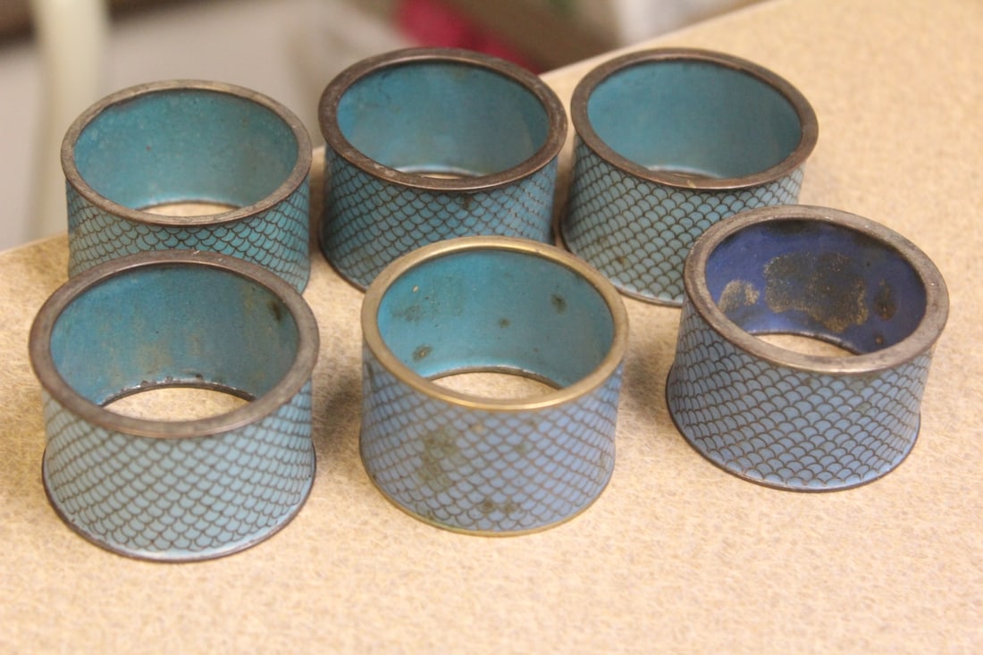 Set of 6 Antique Chinese Cloisonne Napkin Rings: as shown
