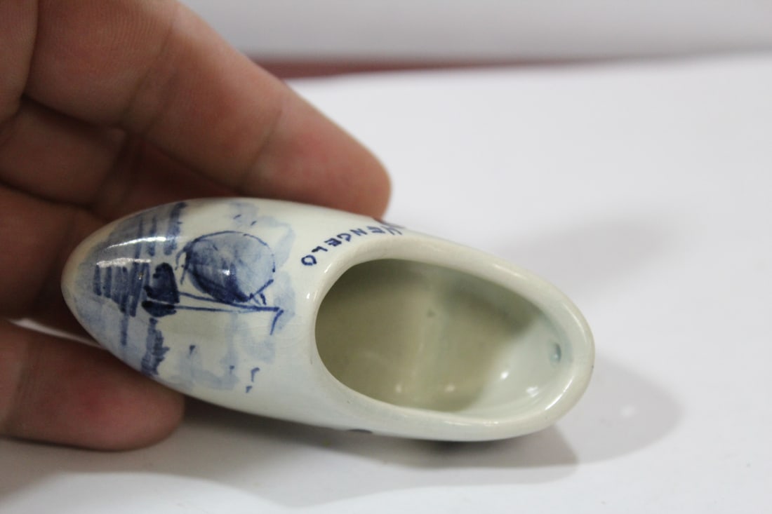 A Delft Ceramic Shoe - 5