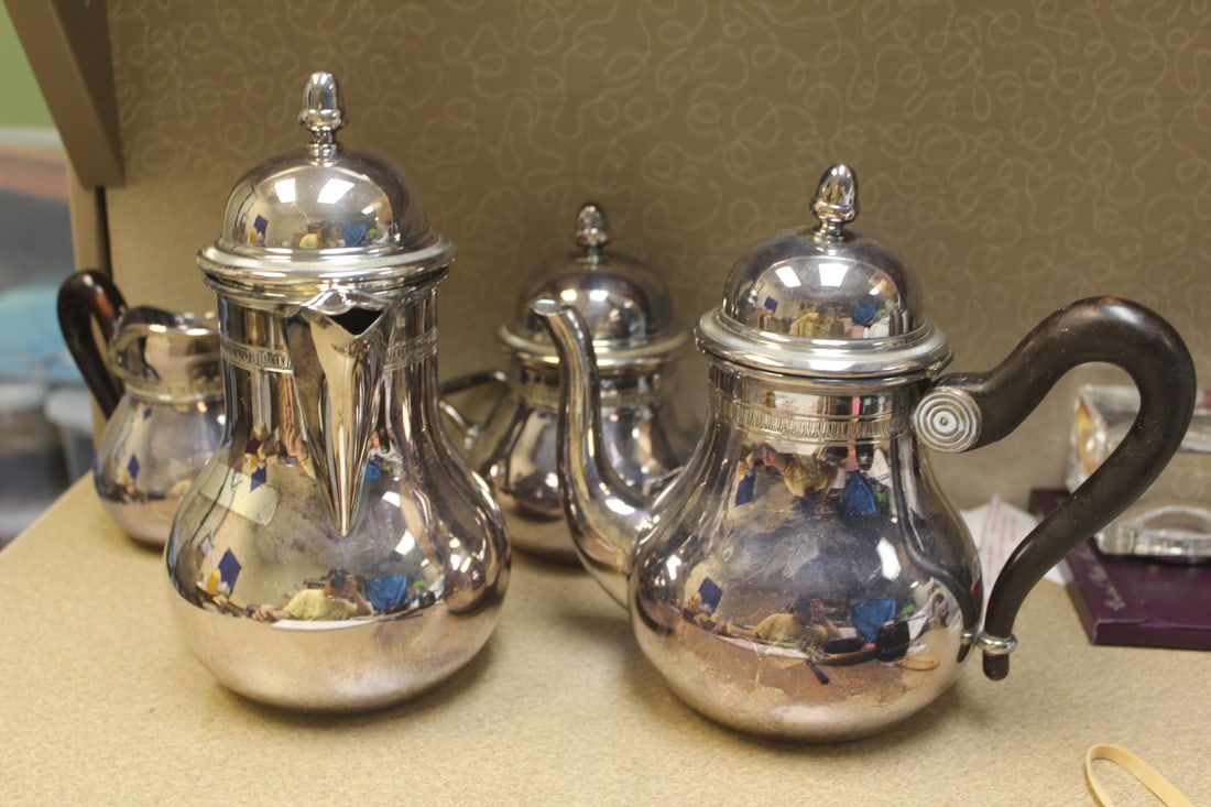Silverplated Teapots, Cream and Sugar: lot of 4 - tallest= 9"