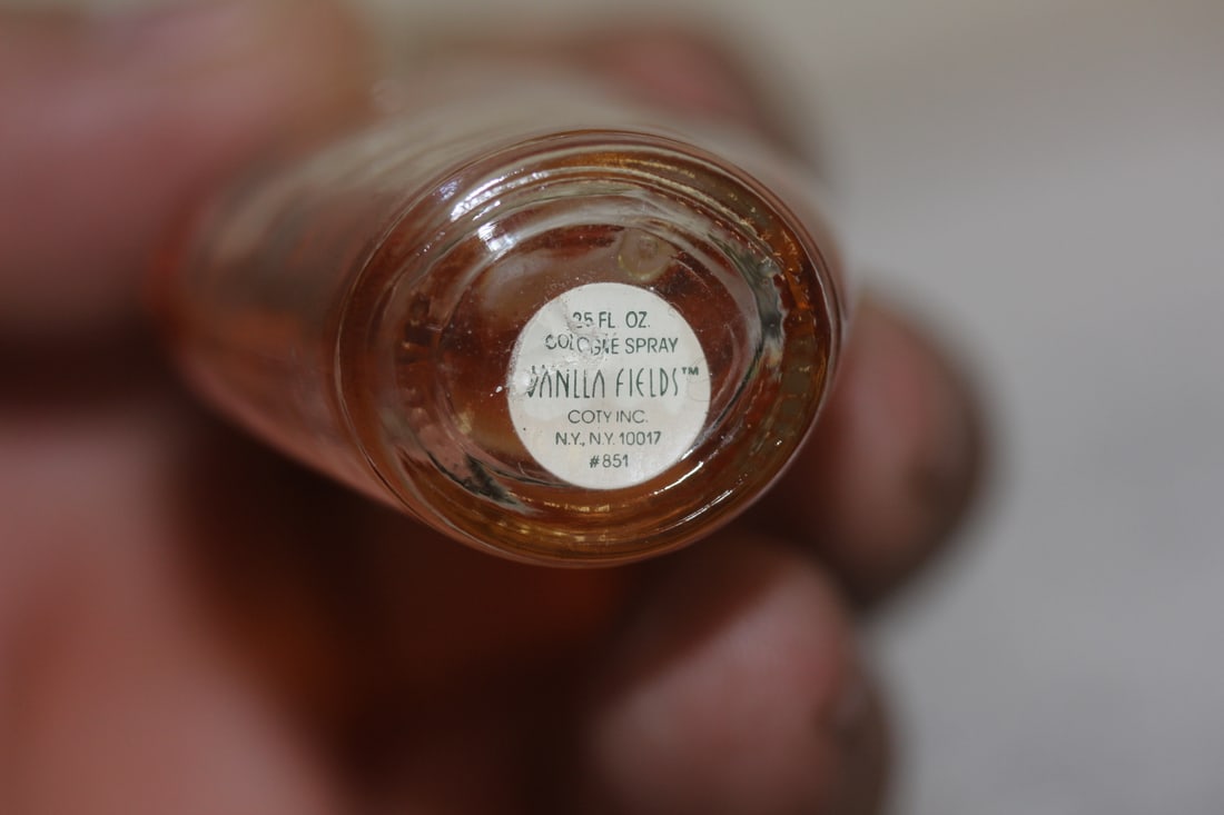 Vanilla Fields Perfume - 2