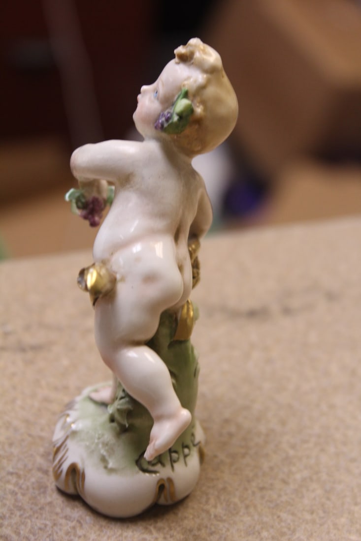 Vintage Capodemonte Figurine - 2