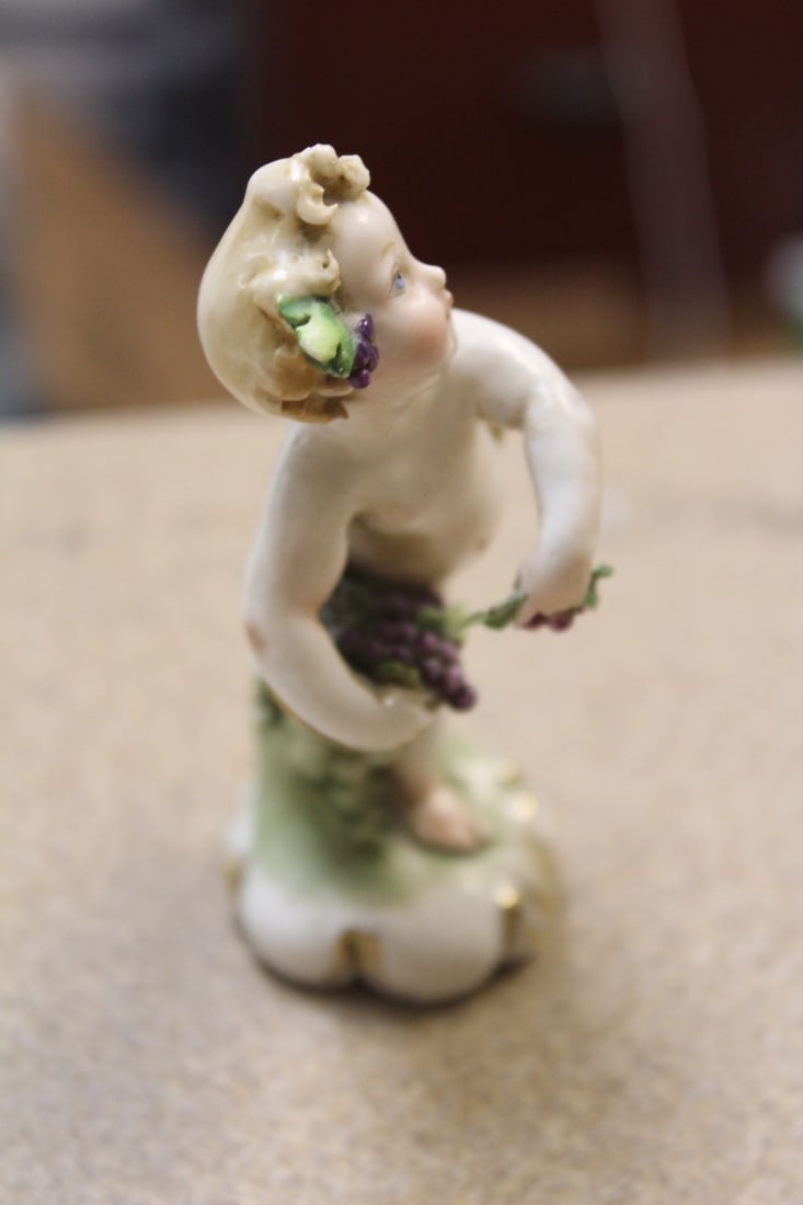 Vintage Capodemonte Figurine - 6