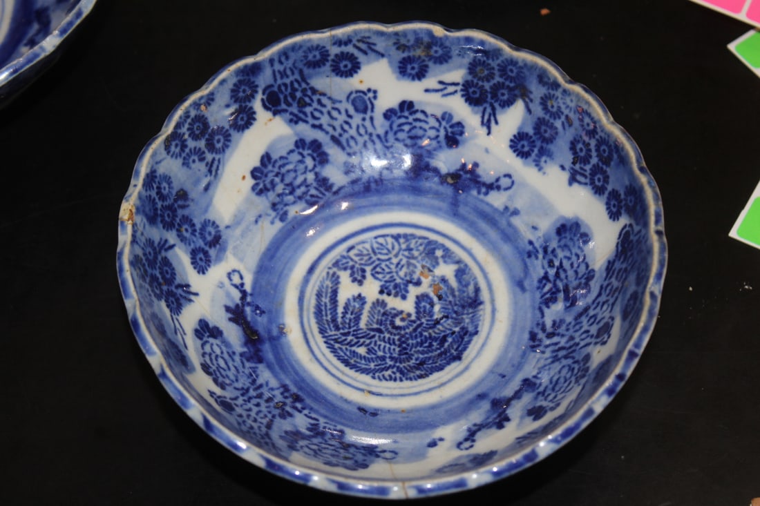 Antique Flow Blue Bowl: Chinese/Japanese/Oriental - 19th century - please note: hairline, minor chips along the rim - 6 3/8" in diameter