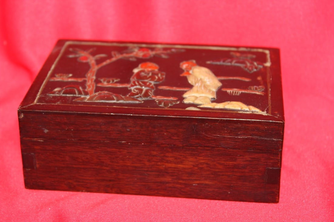 A Chinese Jade/Stone Box: 5 3/4" x 4" x 2"