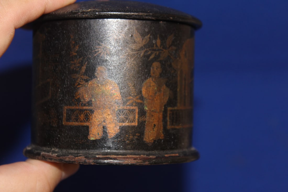 Antique Chinese Export Lacquer Box - 6