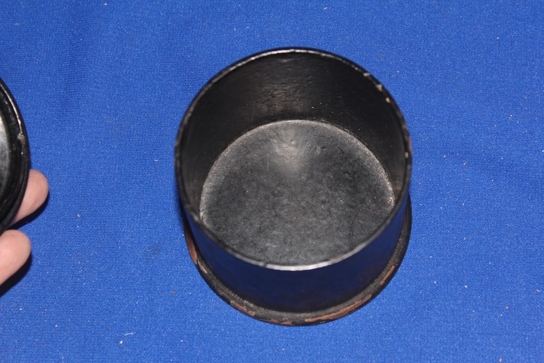Antique Chinese Export Lacquer Box - 8
