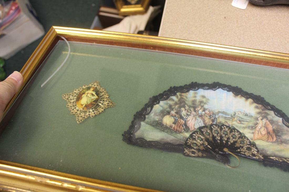 Victorian Style Shadow Box - 7
