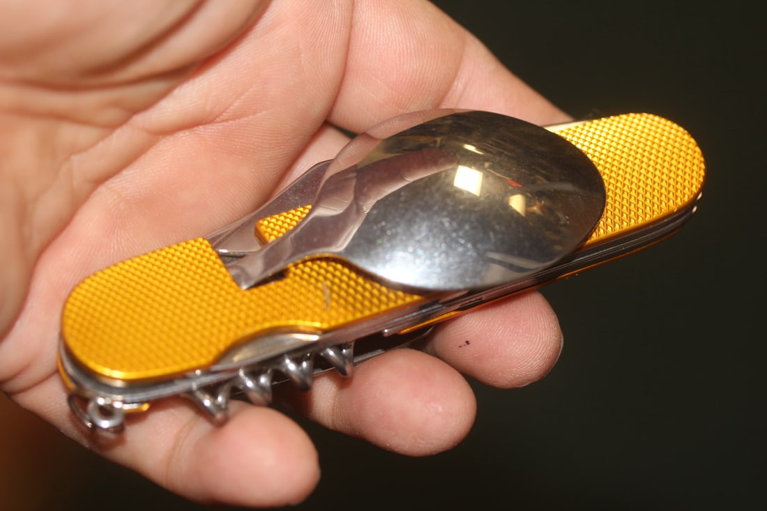 Multifunctional Utility Knife - 2