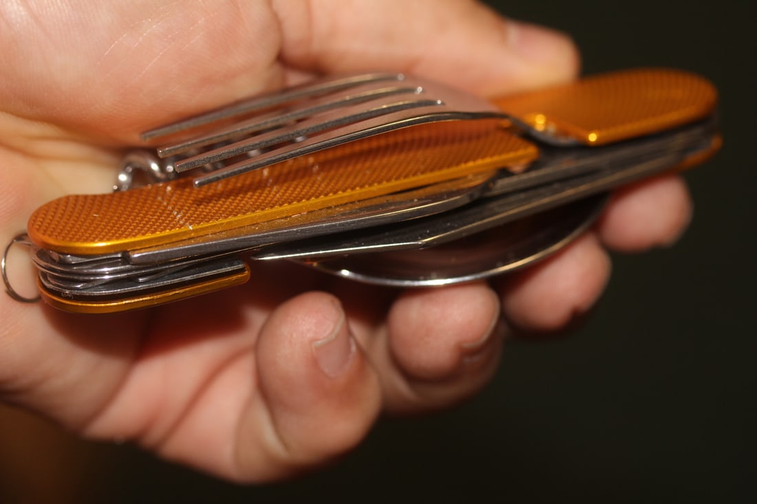 Multifunctional Utility Knife - 4