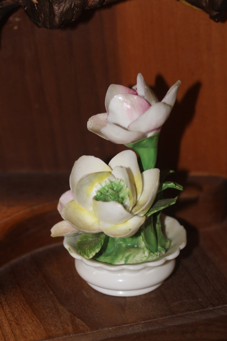 Radnor Ceramic Roses - 2