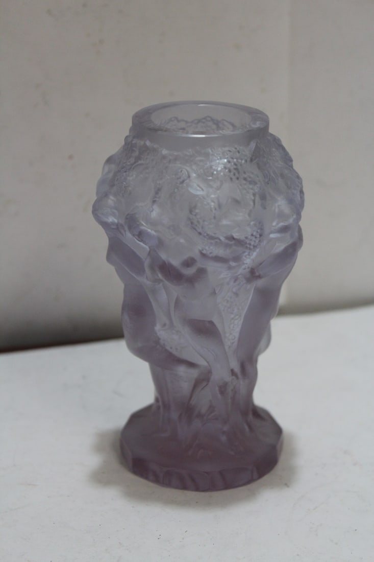 A Signed Amethyst Nude Vase - 3