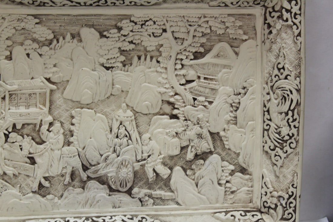 A Chinese Ceramic Tray - 2