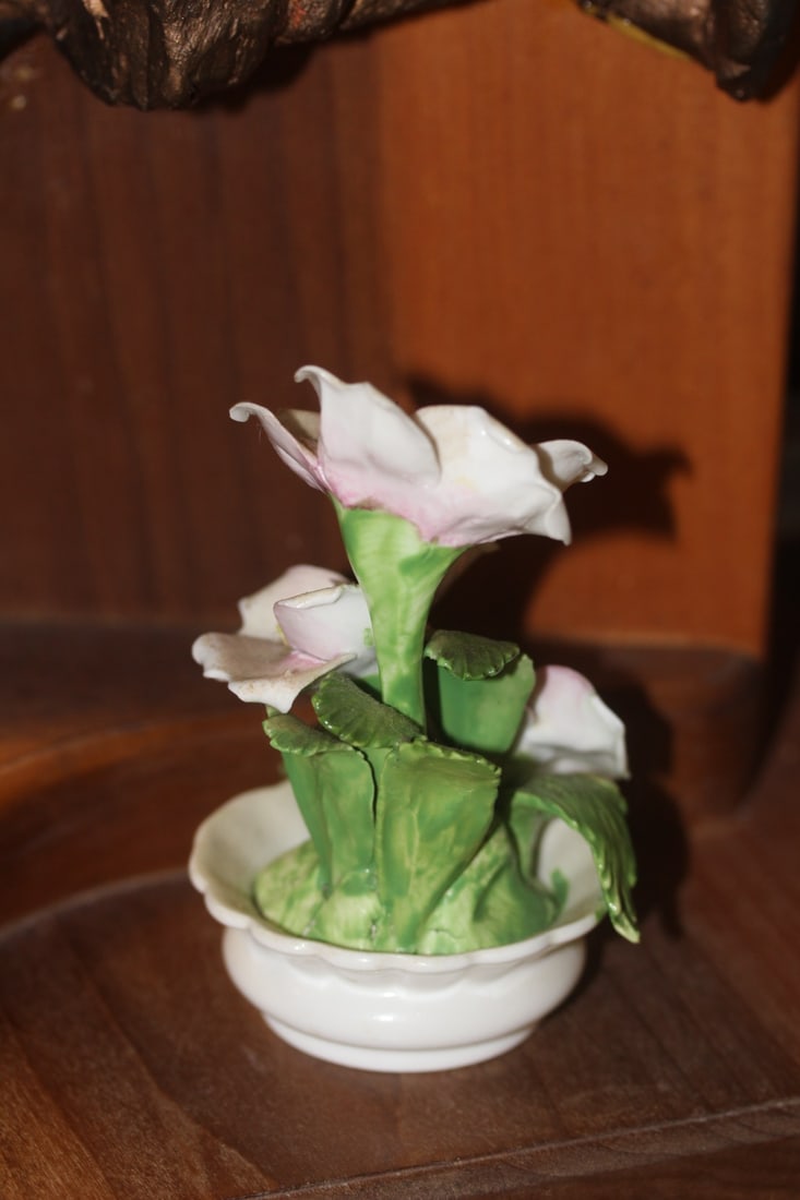 Radnor Ceramic Flowers - 3