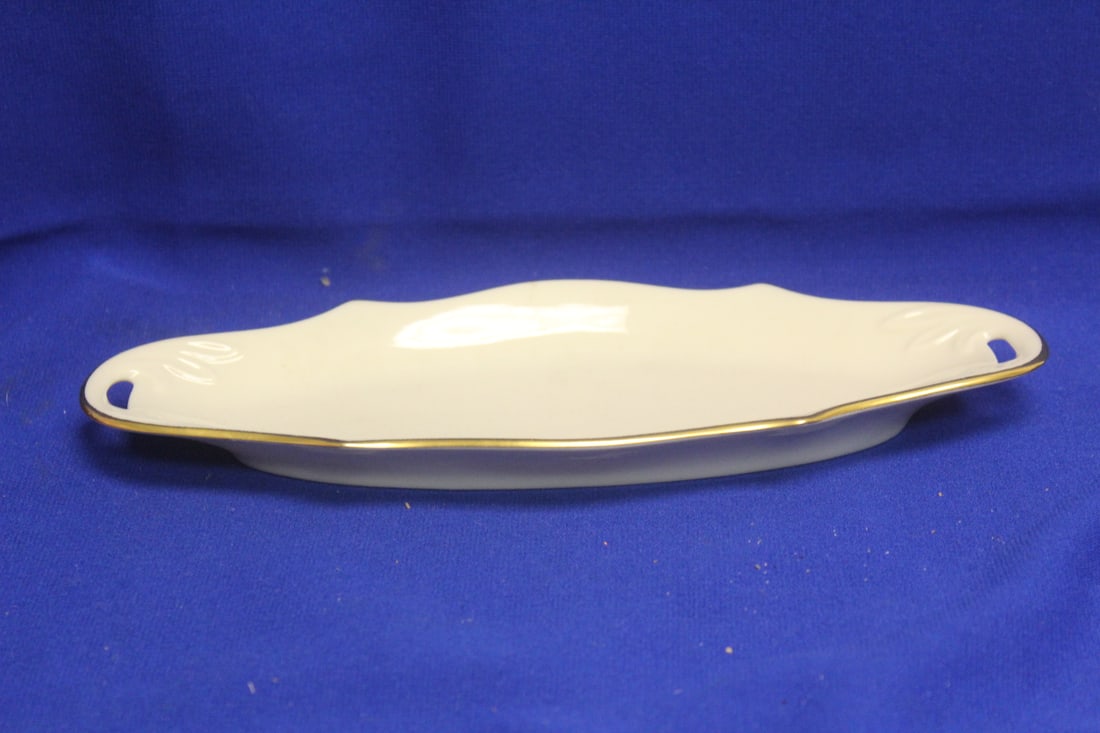 Lenox Vegetable Dish: with two handles - 9 7/8" in diameter