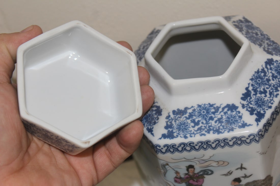 Signed Chinese Ginger Jar - 6