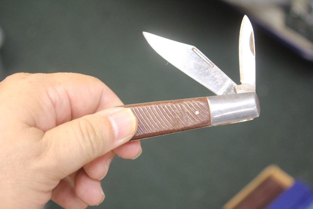 Pocket Knife - 4